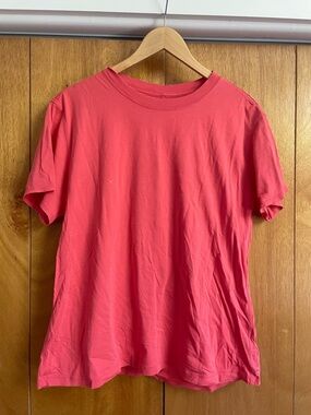 Lululemon All Your t shirt, size 6, cotton
